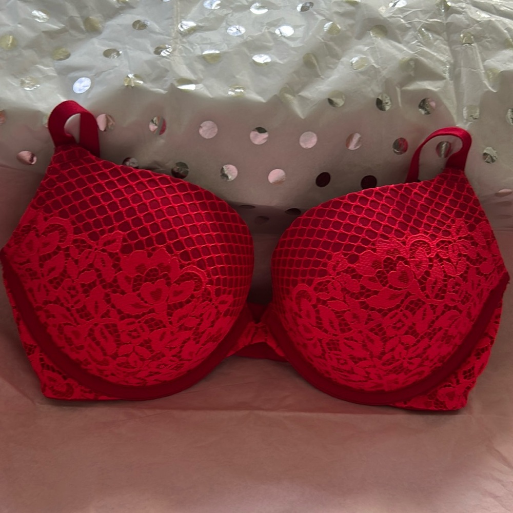 Victoria's Secret Very Sexy Red Pushup Bra, 34D